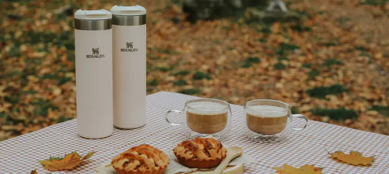 Insulated coffee mugs and travel tumblers